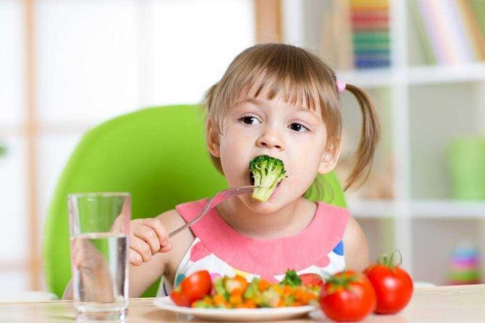 thực đơn cho trẻ 2 tuổi suy dinh dưỡng